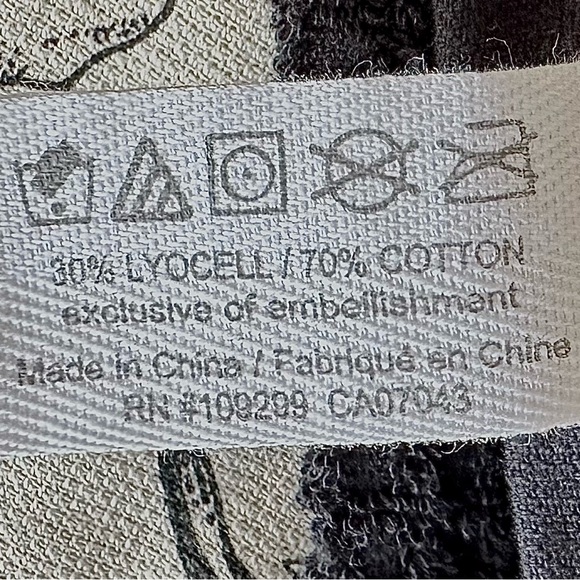 Deborah Connolly 3 Pc Kitchen Hand Towels Set Tan & Black Floral Print NEW - Picture 8 of 9